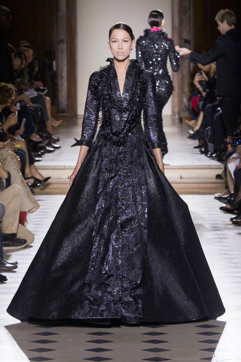 Julien Fournié Couture Fashion Show in Paris Fall Winter 2014 collection