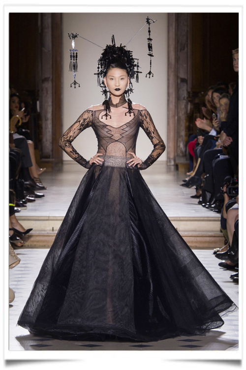 Julien Fournié Couture Fashion Show in Paris Fall Winter 2014 collection